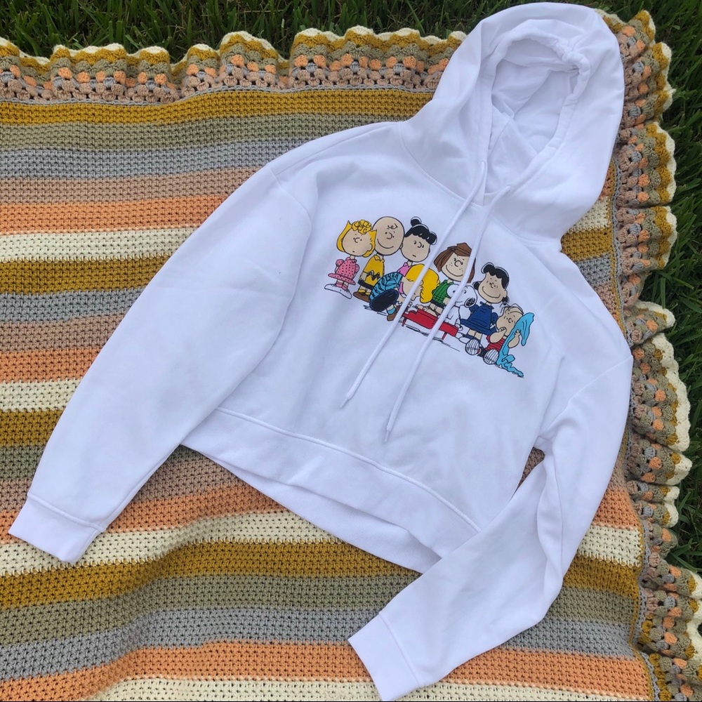 Peanuts cropped hoodie❣️